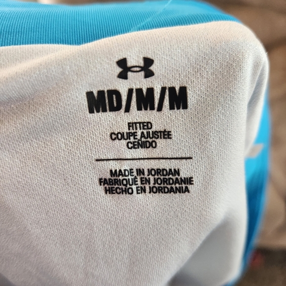 Under Armour Speed Pocket Blue Fitted Mens Size Medium 7 Inch Inseam - Picture 4 of 16